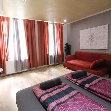 Private Triple Bedroom Rf1 Виена Екстериор снимка