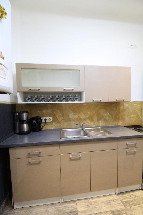 Private Triple Bedroom Rf1 Виена Екстериор снимка
