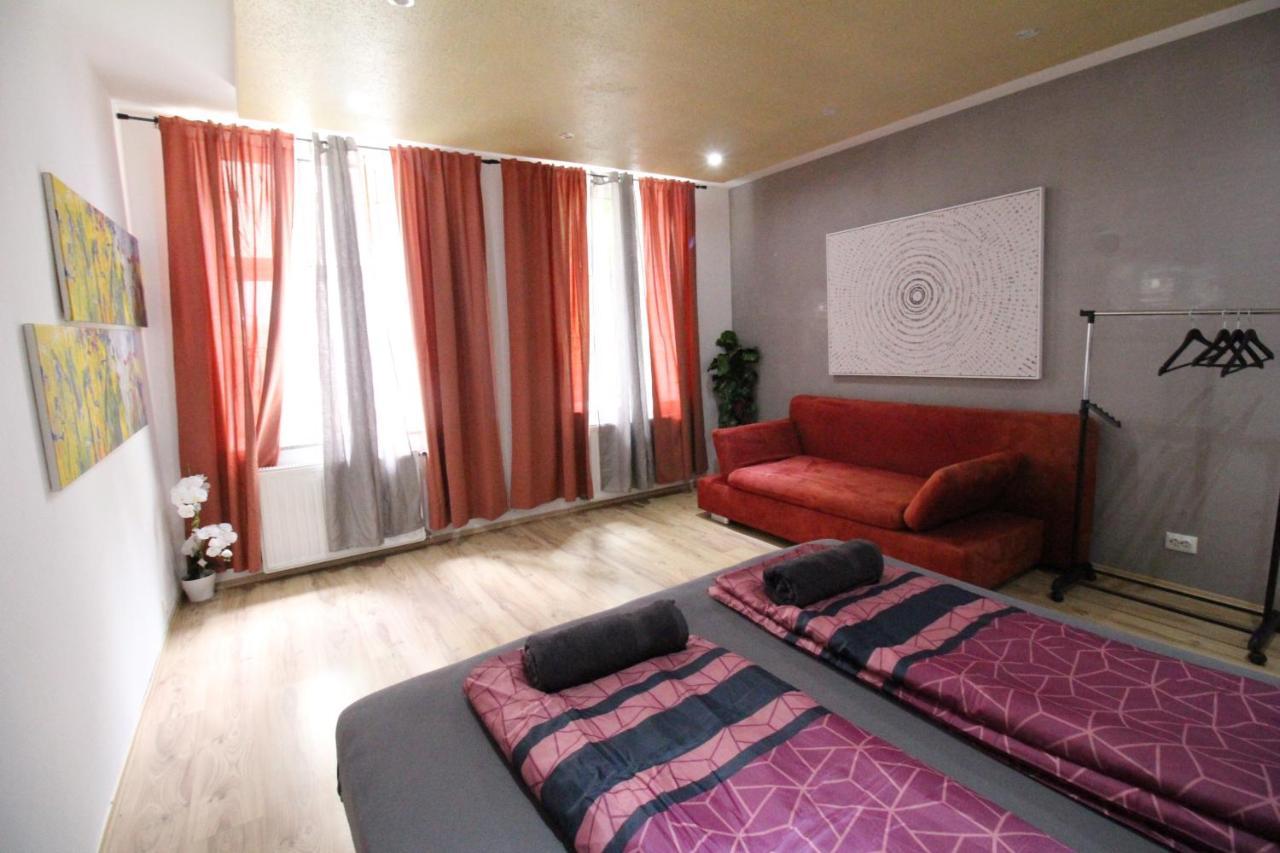 Private Triple Bedroom Rf1 Виена Екстериор снимка